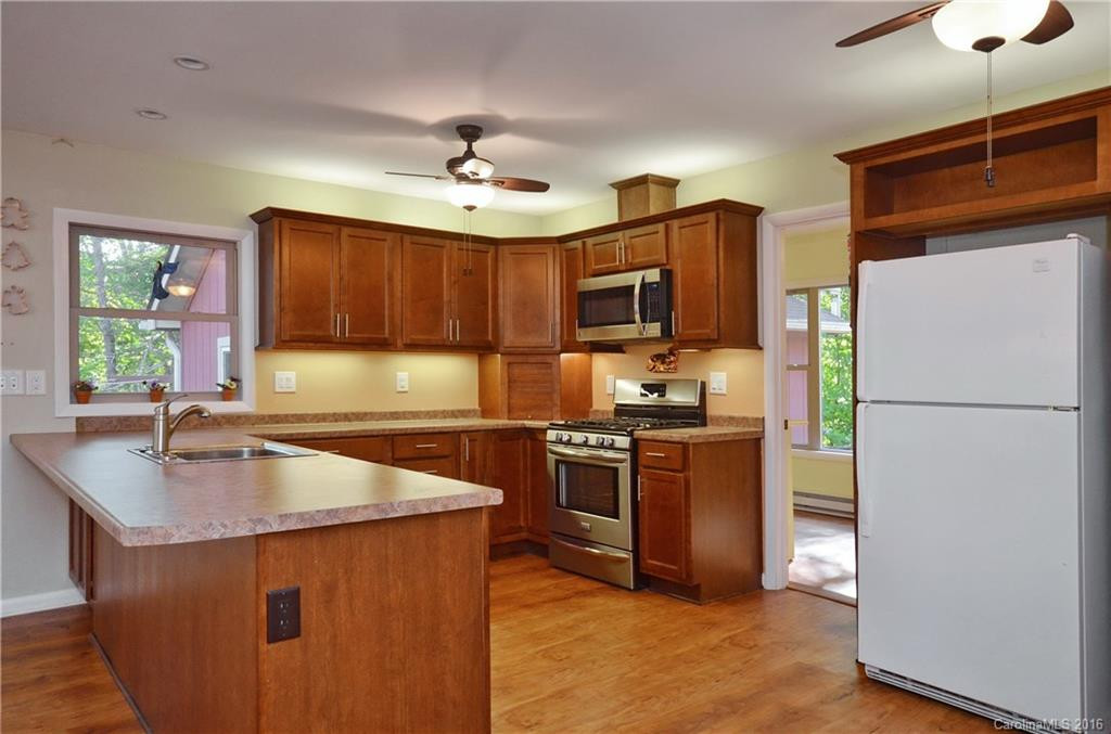 495 Spruce Flats Road #33 - Photo 3