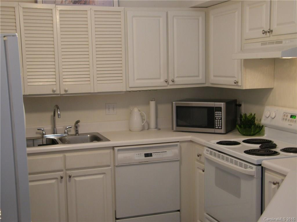 16 Red Barn Lane ##16 - Photo 5