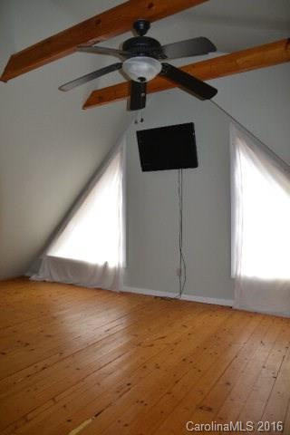 582 Cascade Parkway - Photo 14