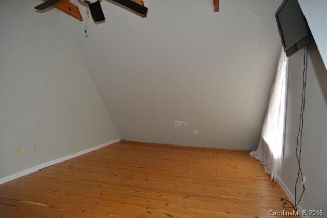 582 Cascade Parkway - Photo 15