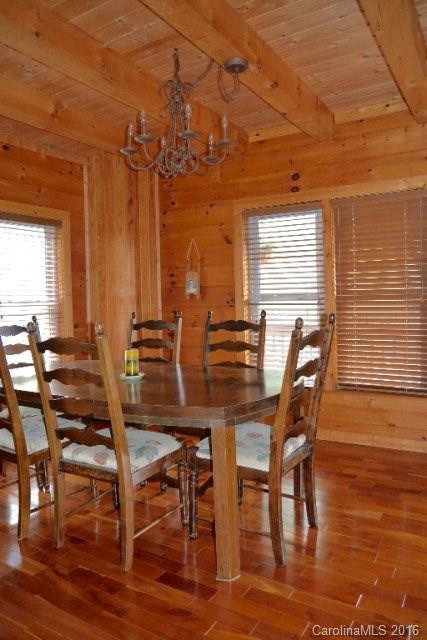 582 Cascade Parkway - Photo 3