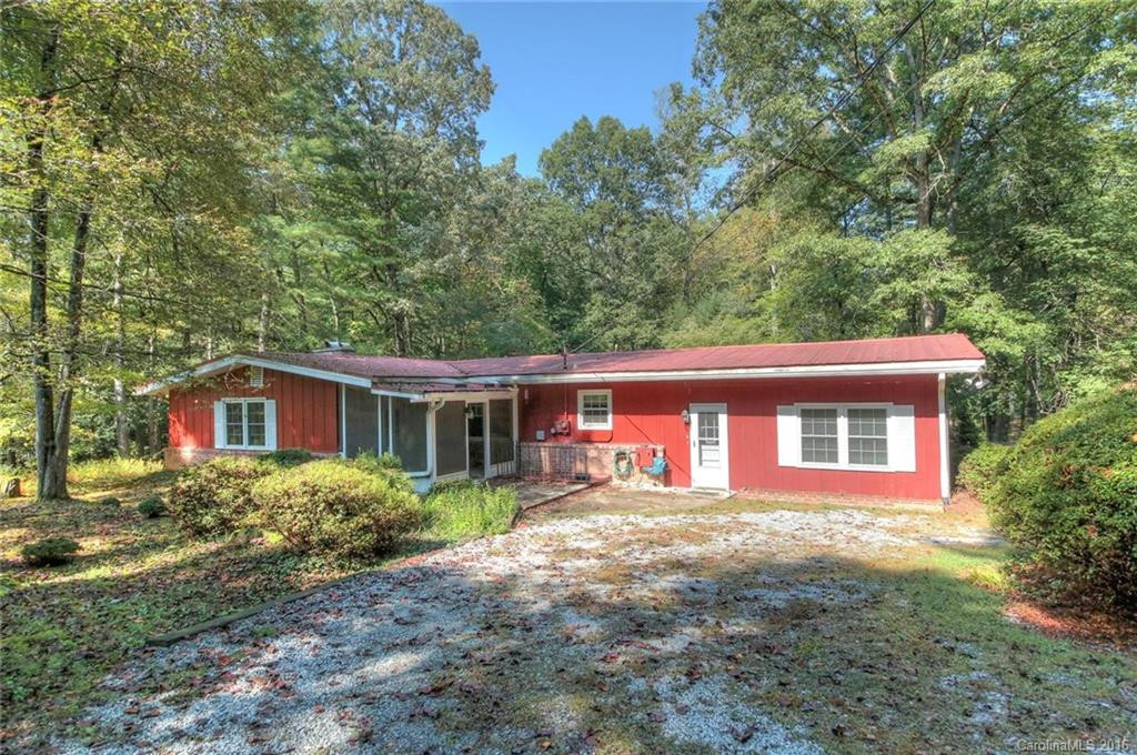 1212 Chanteloup Drive - Photo 2