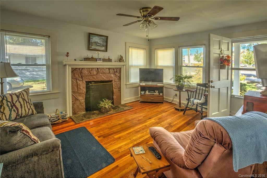 100 Jordan Street - Photo 3