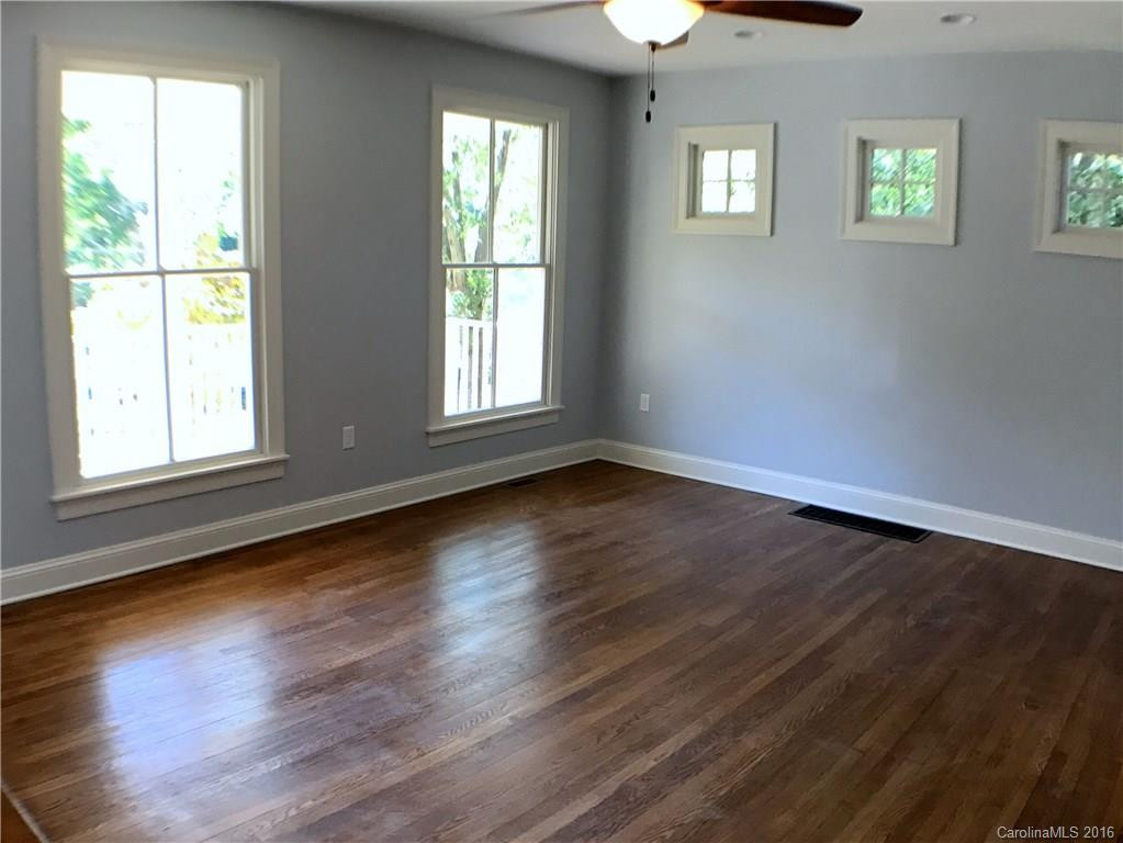 657 East Street - Photo 8