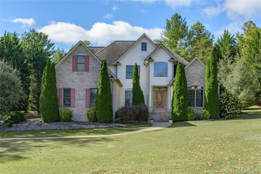 5 Knoll Drive