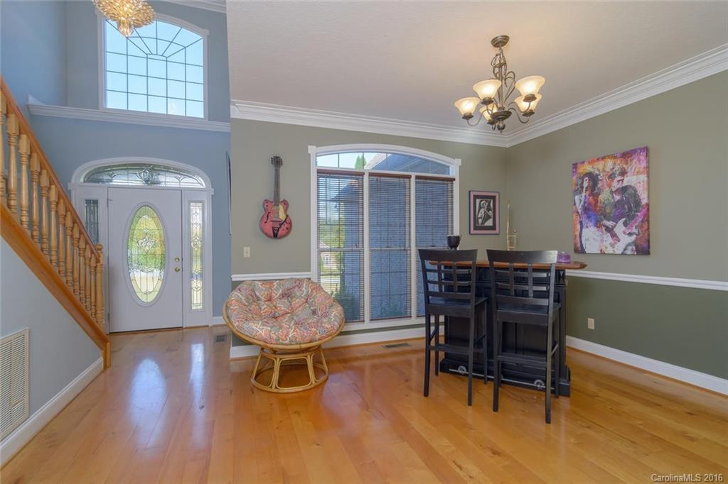 5 Knoll Drive - Photo 2