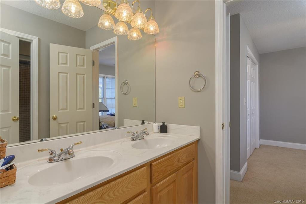 5 Knoll Drive - Photo 19