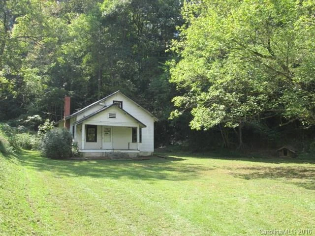 807 Crawford Road