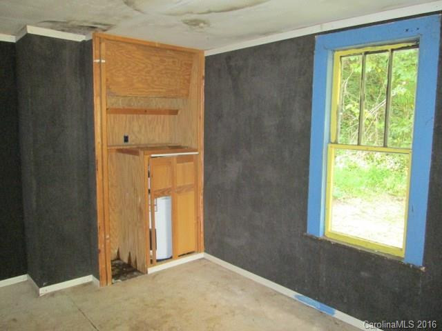 807 Crawford Road - Photo 14