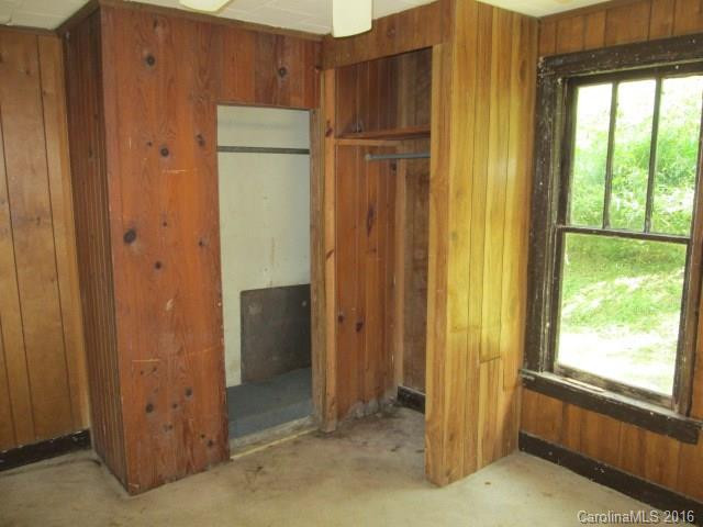 807 Crawford Road - Photo 10
