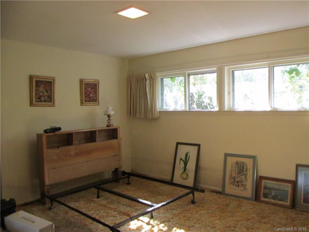 1807 Country Club Road - Photo 7