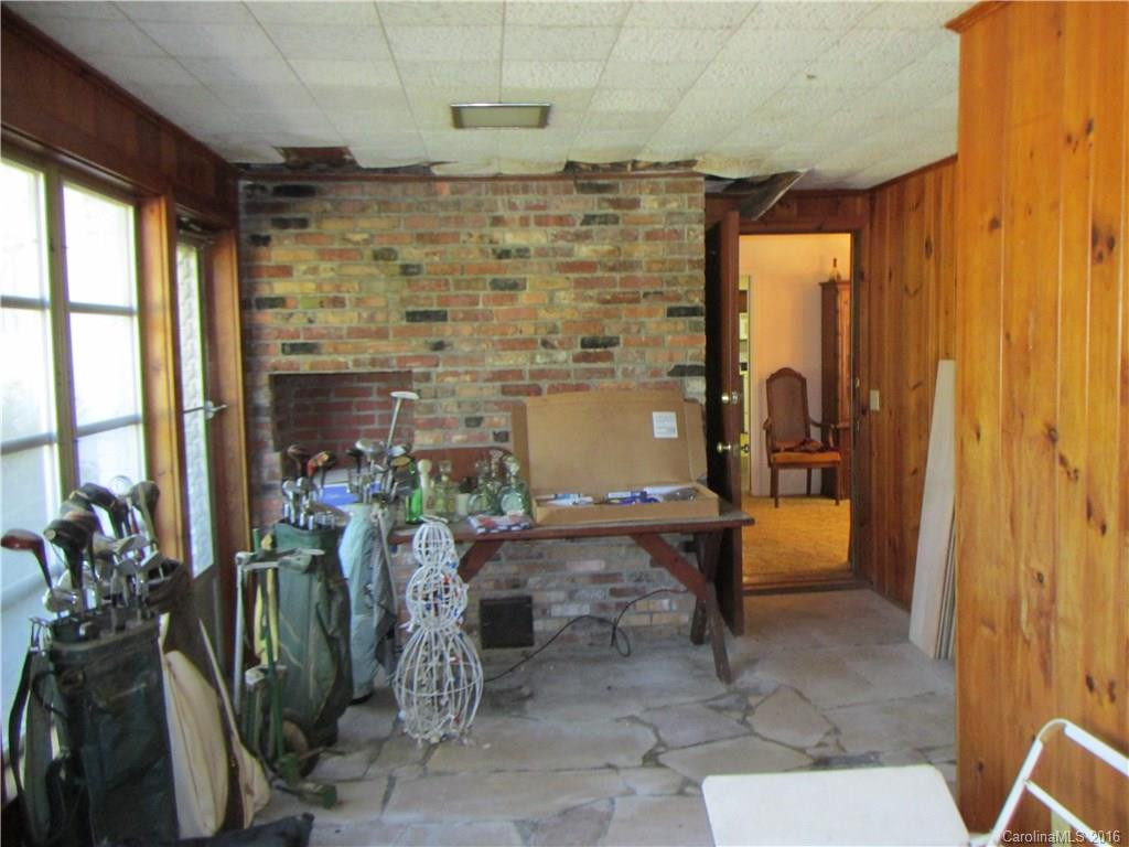 1807 Country Club Road - Photo 9