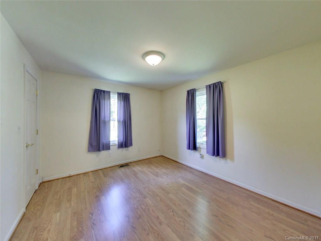 3019 Willow Road - Photo 8