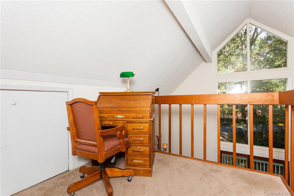 13 Oak Leaf Drive - Photo 19