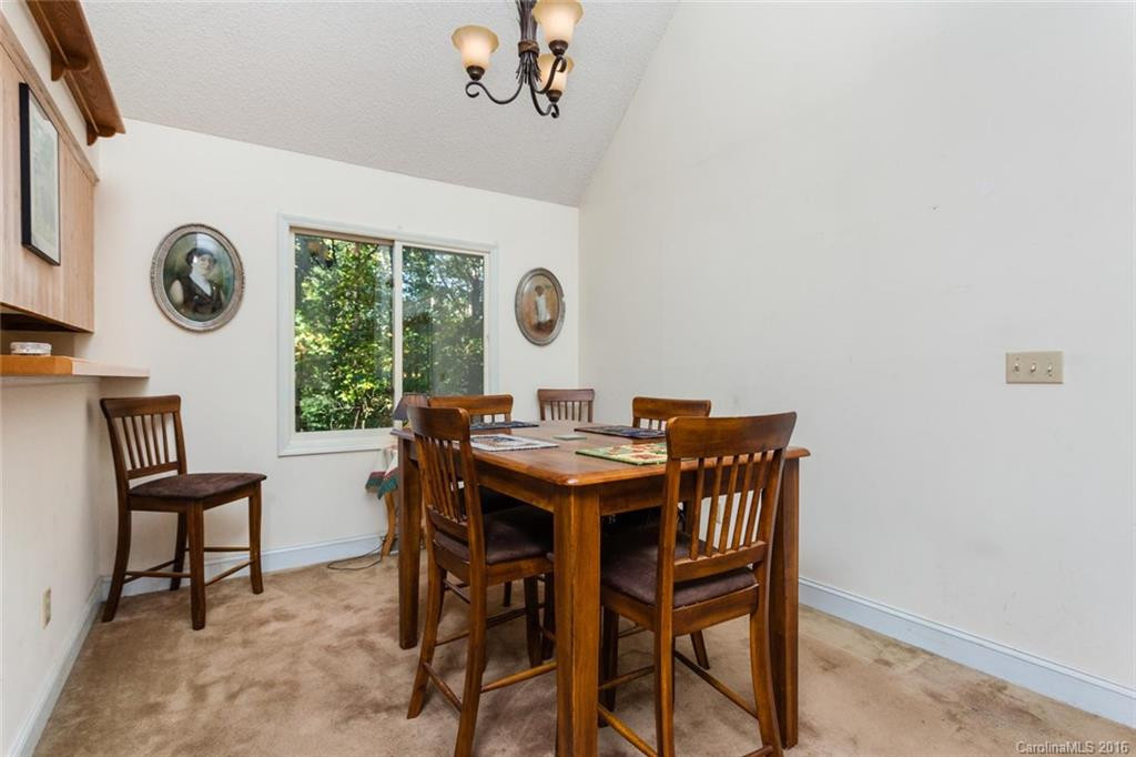 13 Oak Leaf Drive - Photo 9