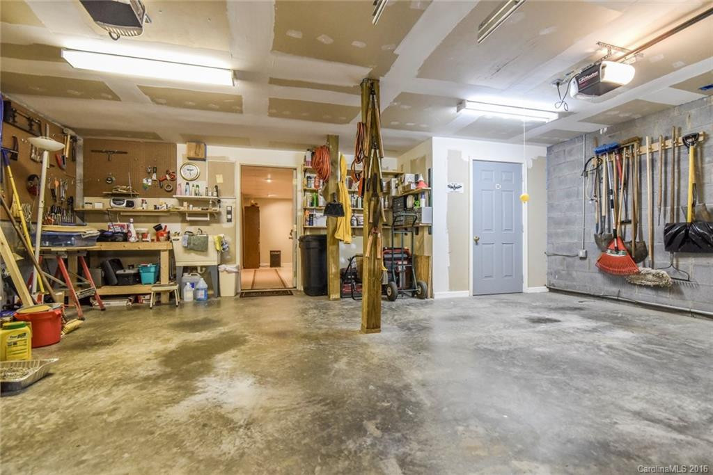 65 Rock Cave Road - Photo 22