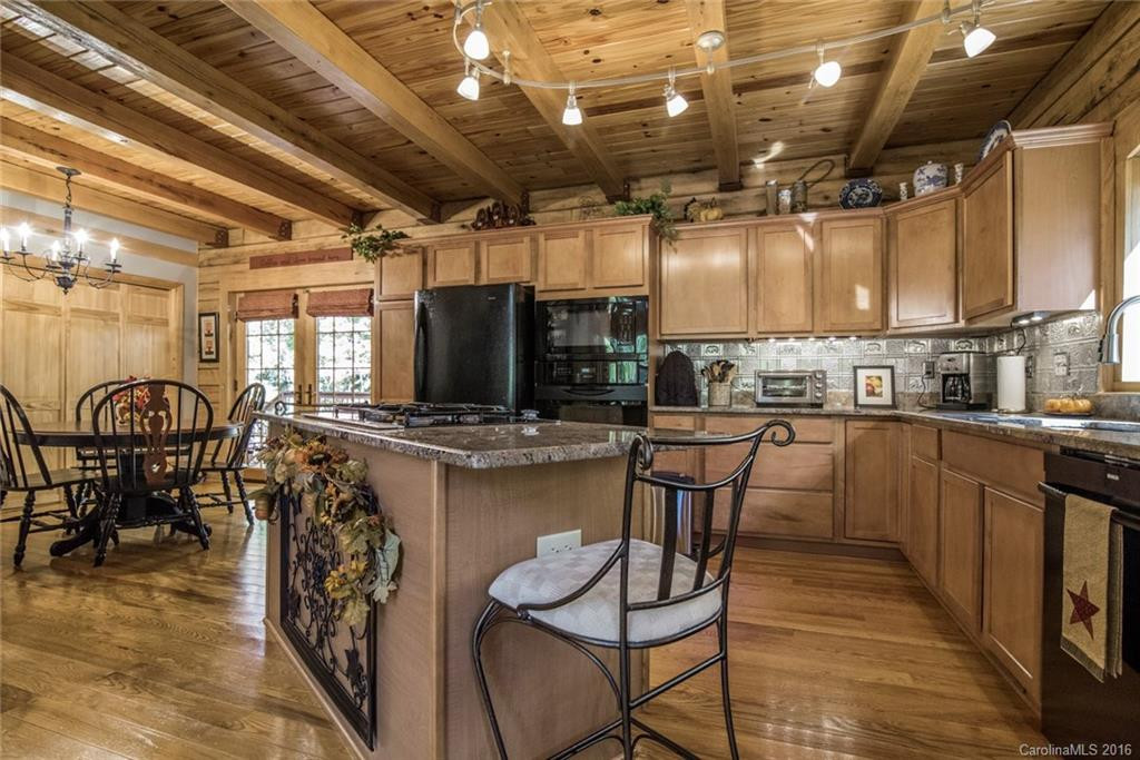 65 Rock Cave Road - Photo 8