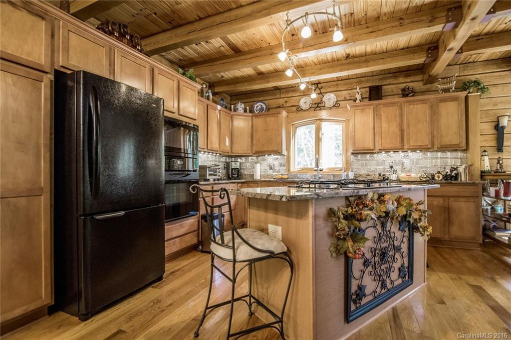 65 Rock Cave Road - Photo 9