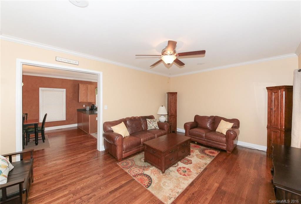 206 Kimzey Road - Photo 6