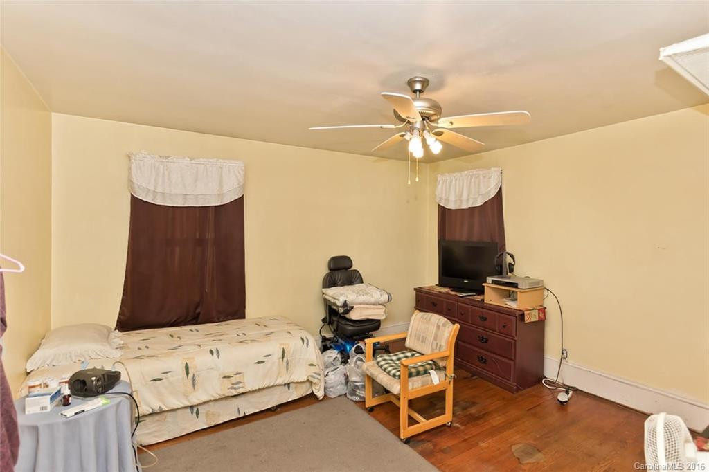151 Mulberry Street - Photo 16