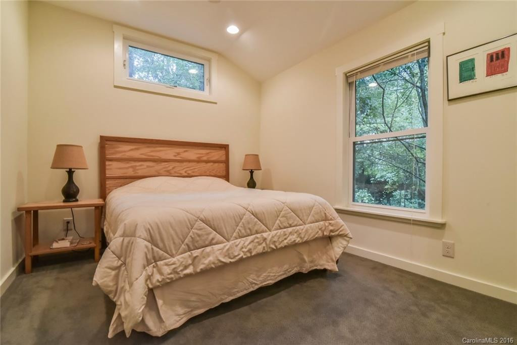 701 Azalea Avenue - Photo 11