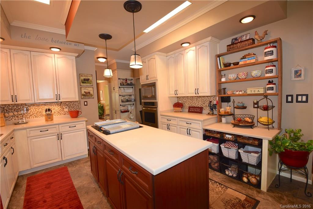 516 Roy Forrester Road - Photo 8