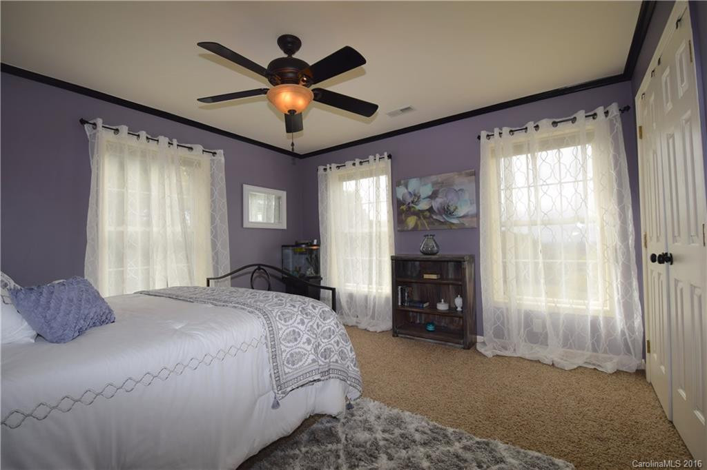 516 Roy Forrester Road - Photo 10