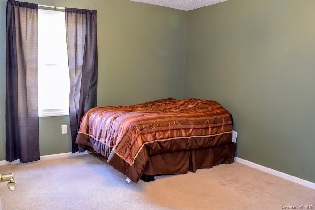 318 Norleon Avenue - Photo 9