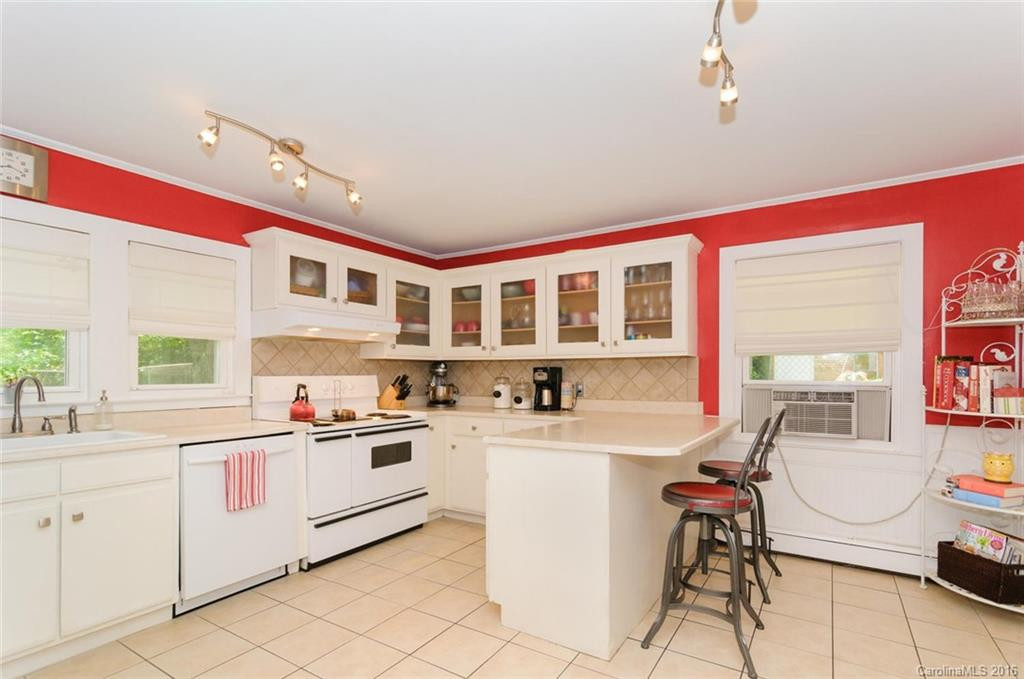 109 Reger Avenue - Photo 15