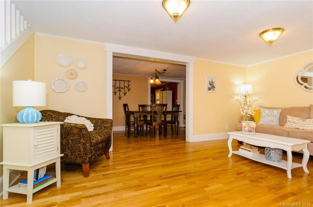109 Reger Avenue - Photo 6