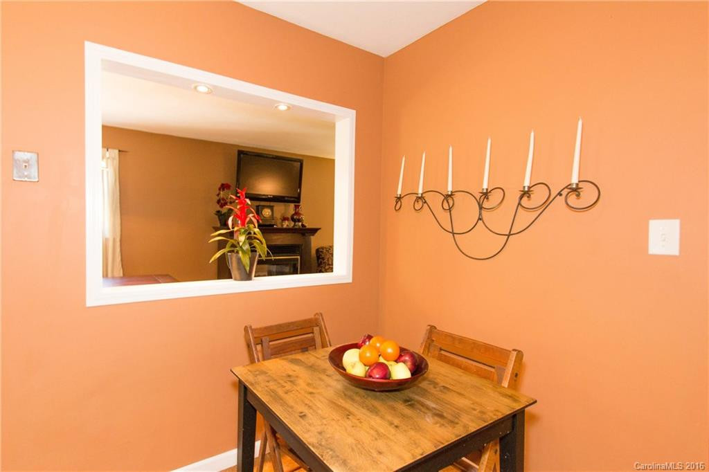 93 Brownsview Church Road - Photo 10