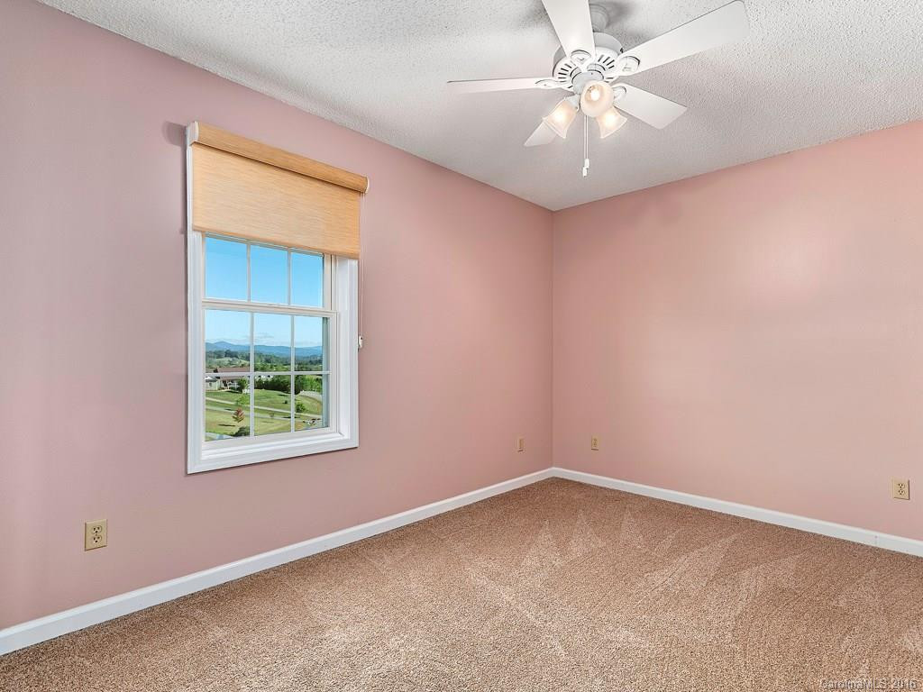 439 Ridgeview Road - Photo 10