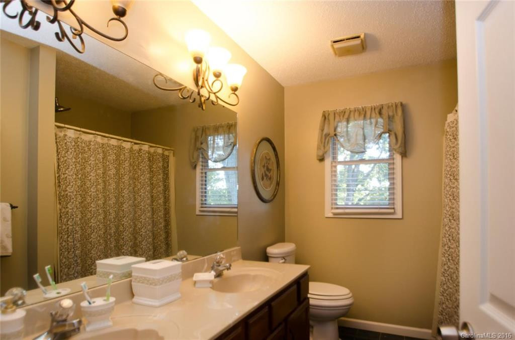 12 Sabrina Drive - Photo 12