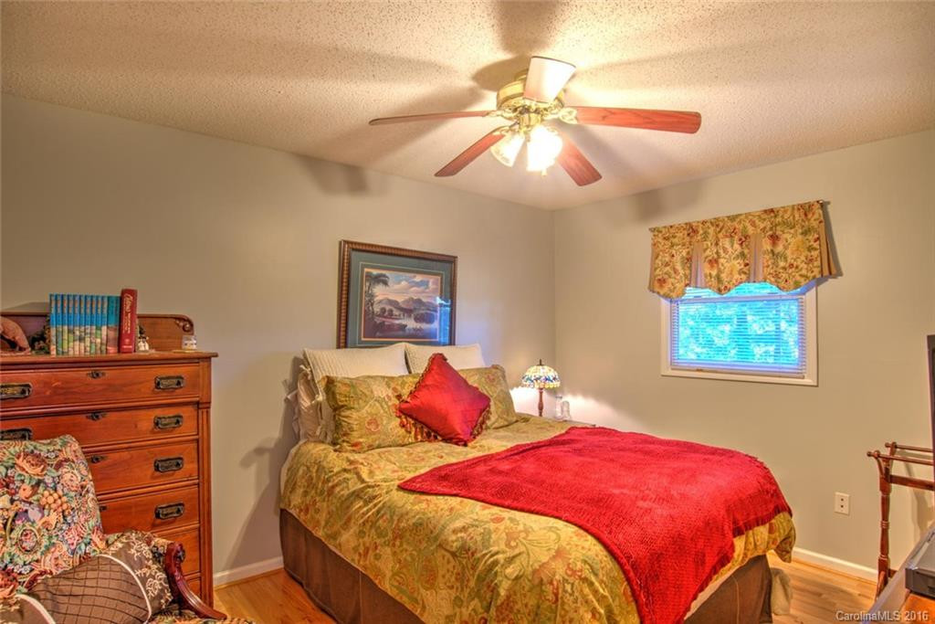 12 Sabrina Drive - Photo 13