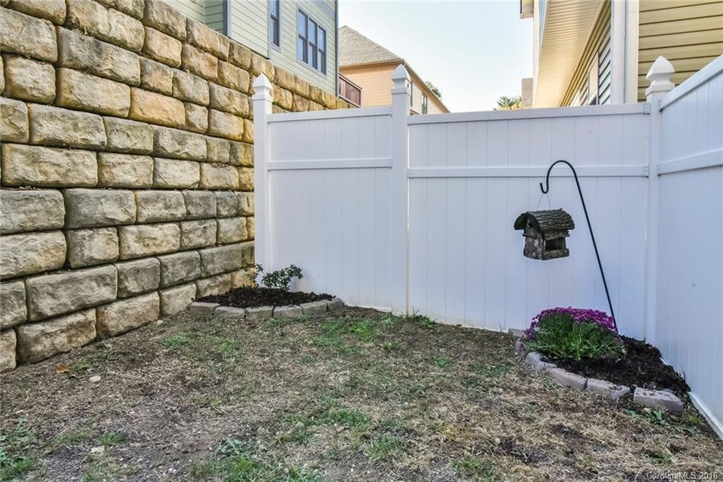 37 Jeff Drive #19A - Photo 6
