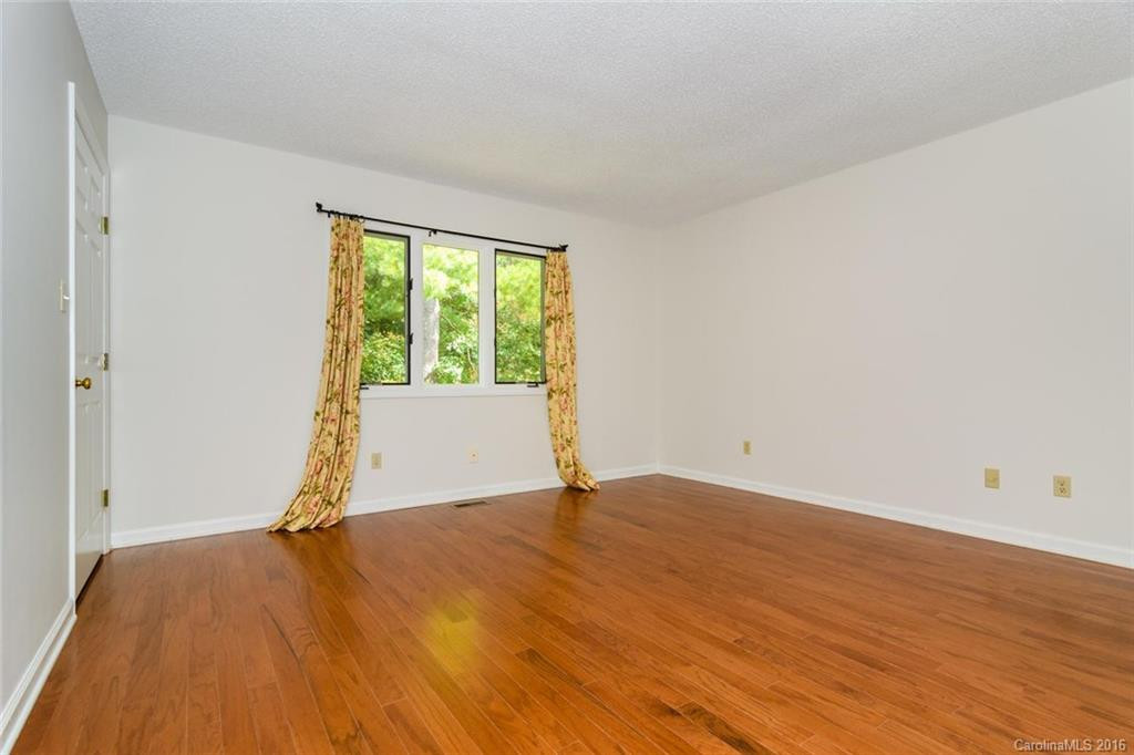 121 Beaver Ridge Road #121 - Photo 13
