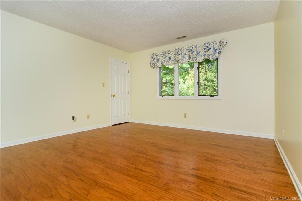 121 Beaver Ridge Road #121 - Photo 15