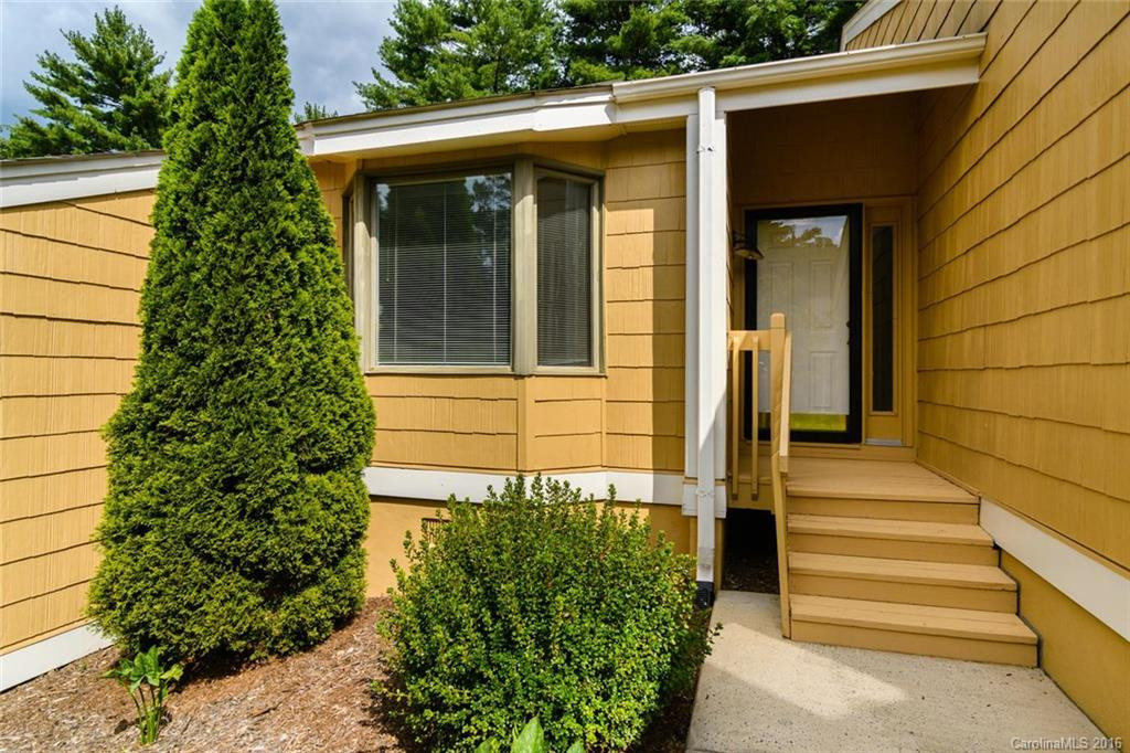 121 Beaver Ridge Road #121 - Photo 3