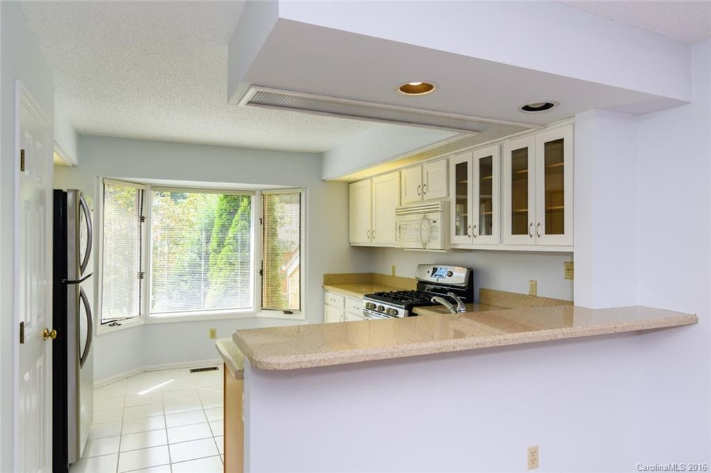 121 Beaver Ridge Road #121 - Photo 8