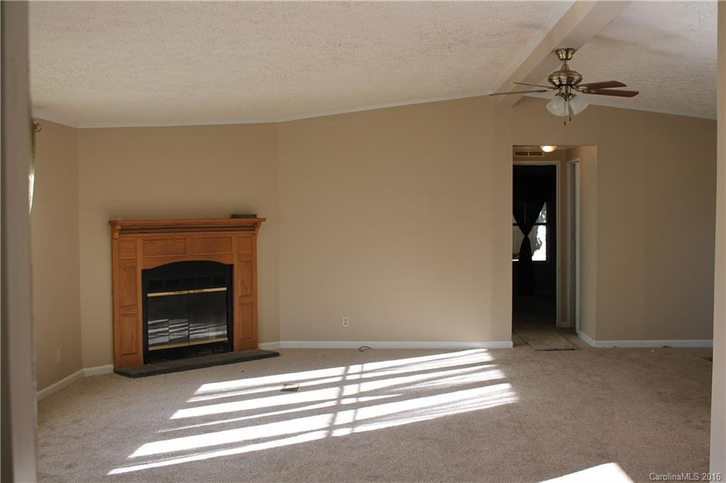 150 Bradford Terrace Lane #10 - Photo 3