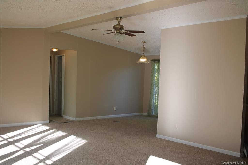 150 Bradford Terrace Lane #10 - Photo 4