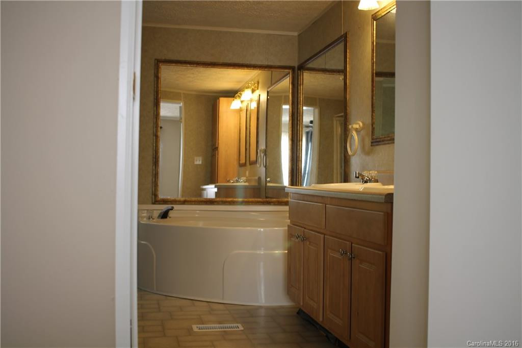 150 Bradford Terrace Lane #10 - Photo 10