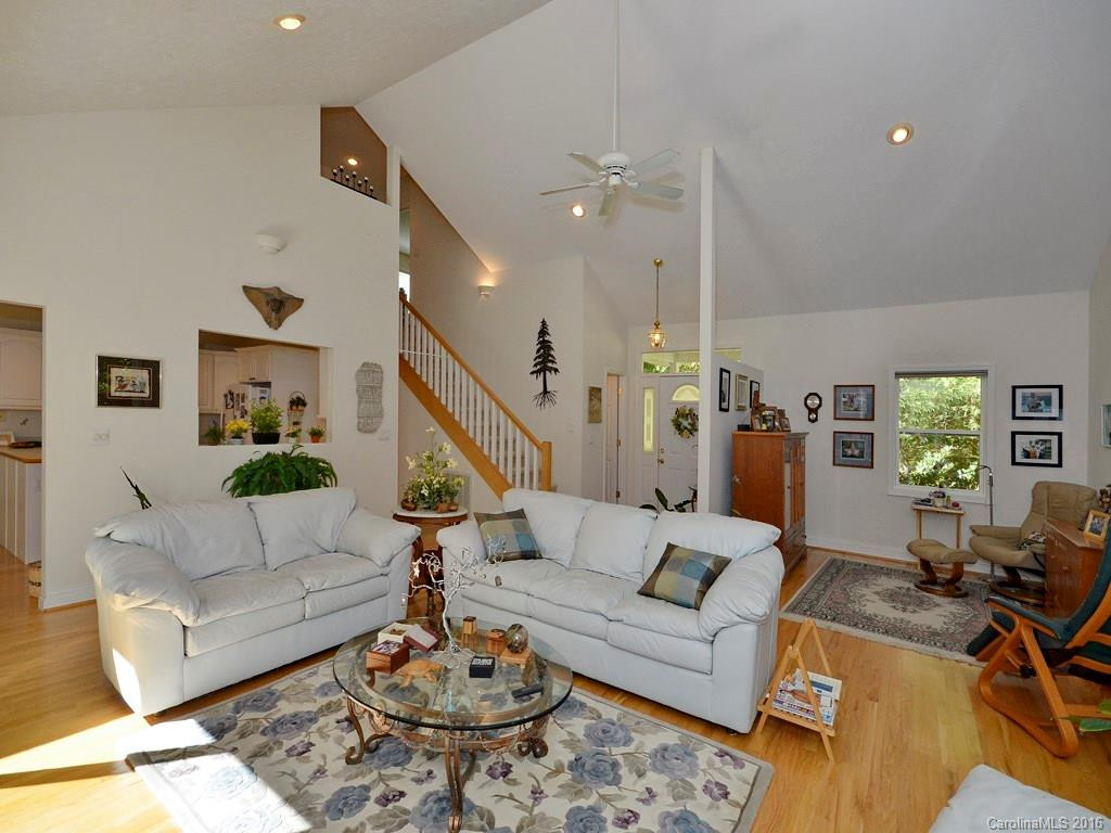 106 Campbell Drive #82 - Photo 5