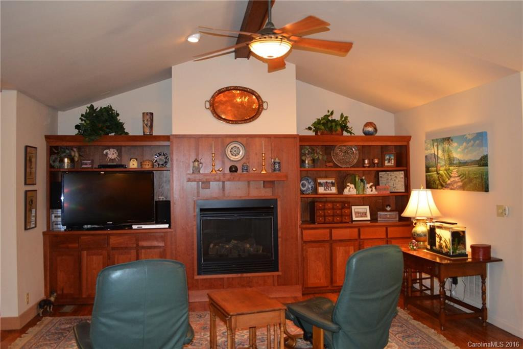 120 Royal Drive #4, 5,part 3 - Photo 12