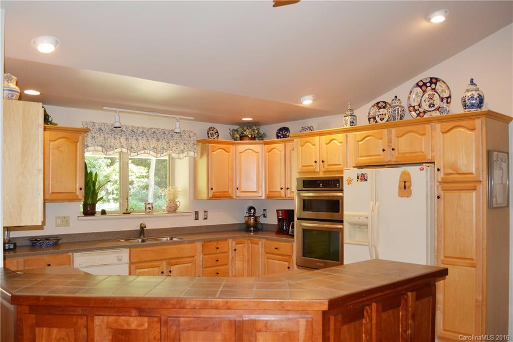 120 Royal Drive #4, 5,part 3 - Photo 9