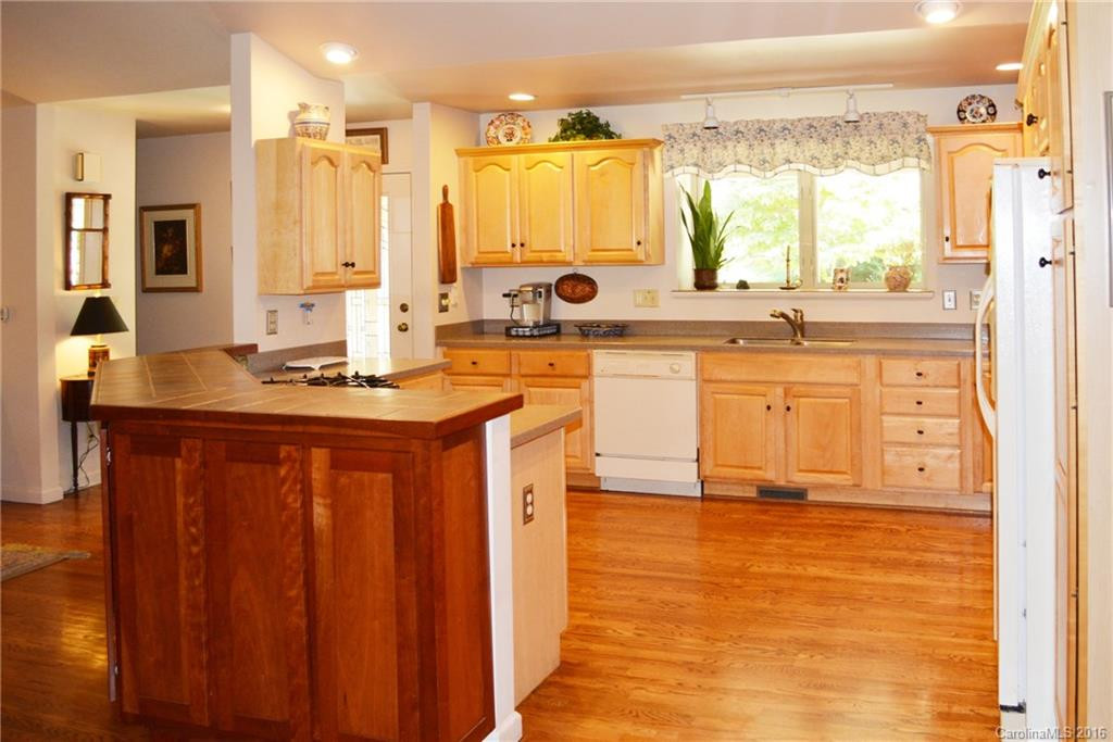 120 Royal Drive #4, 5,part 3 - Photo 10