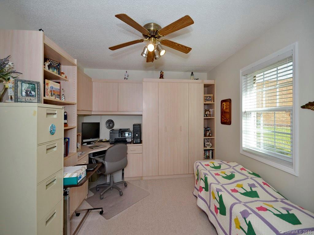 7 Creekside Court - Photo 15