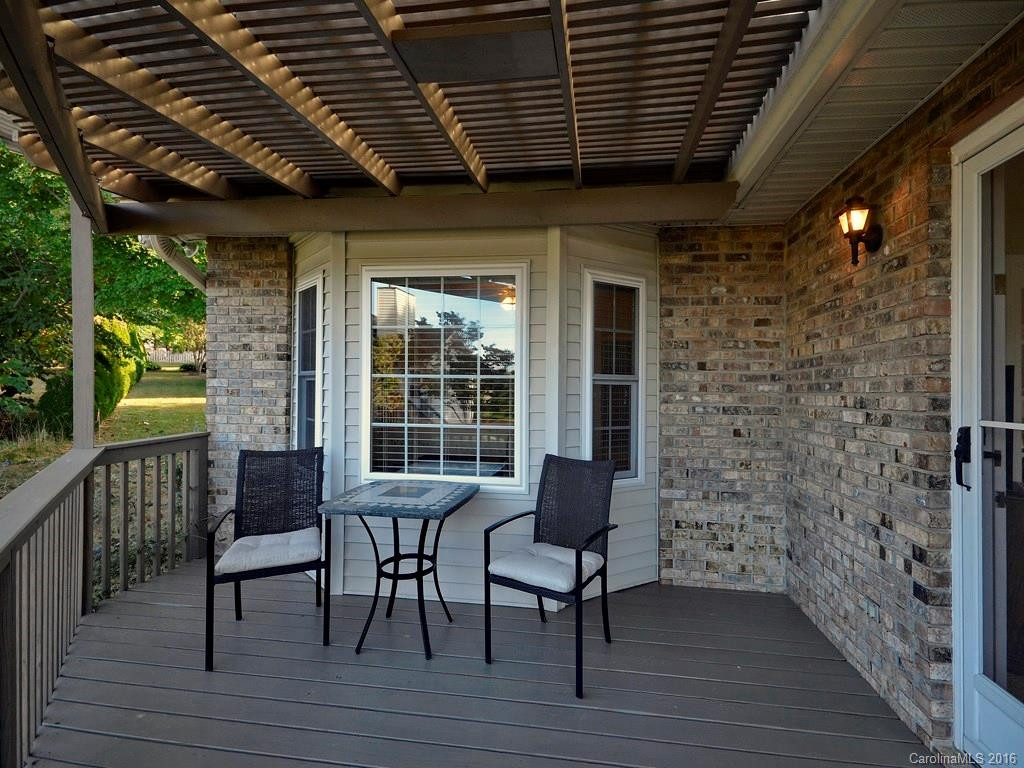 7 Creekside Court - Photo 10