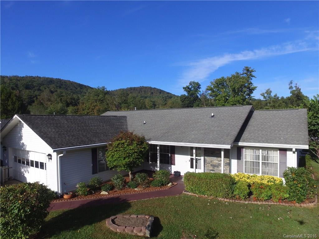 571 Woodfield Lane