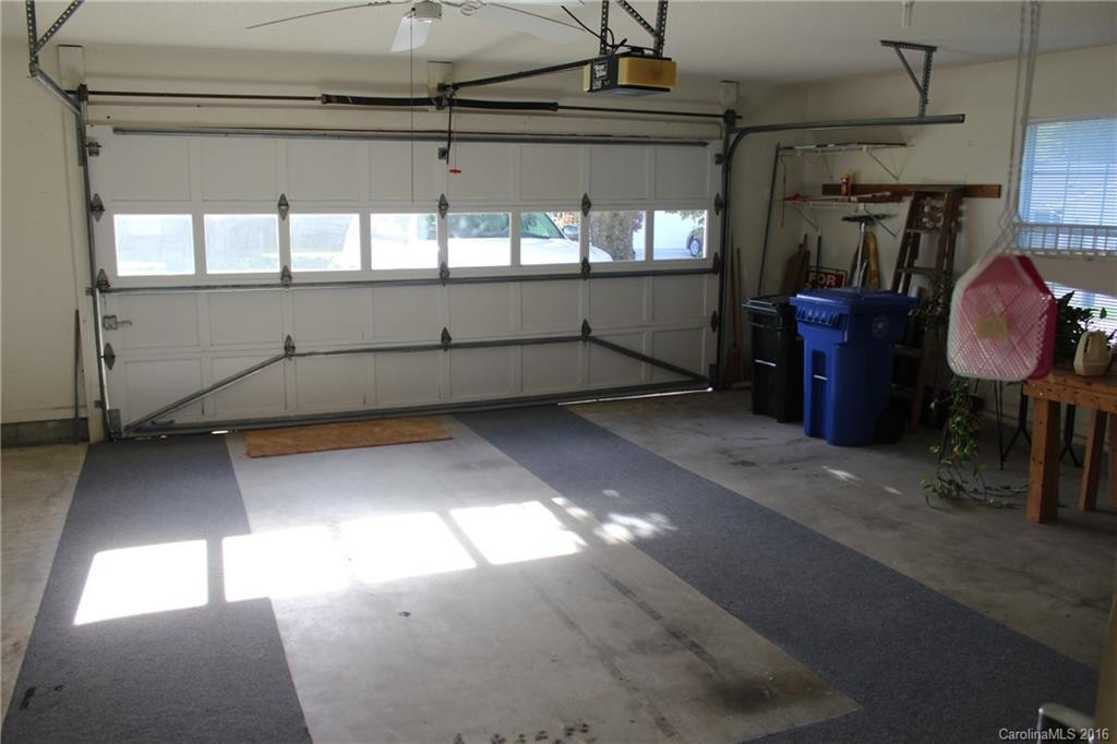 571 Woodfield Lane - Photo 13